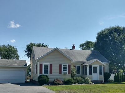 3668 Burgoyne Avenue