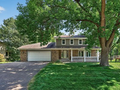 Property at 10141 Laurel Dr, Eden Prairie, MN