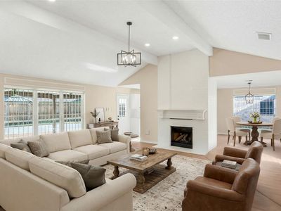 5403 Greenhill Forest Dr