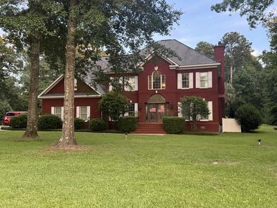 105 Willow Dr