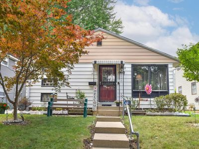 5913 N 70th STREET
