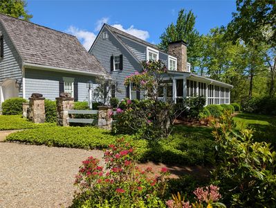 185 Little Cottage Way
