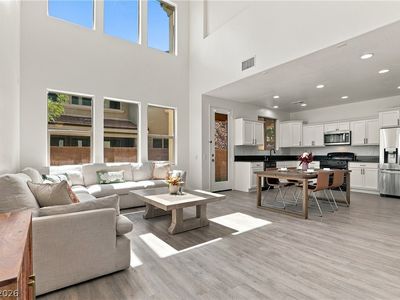 11235 Almador Vista Ct