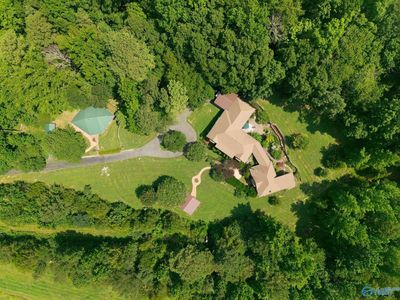 712 Upper Hurricane Rd