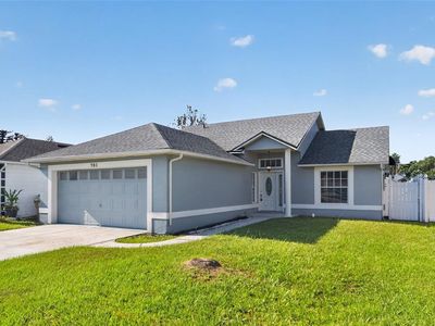 781 Country Woods Cir