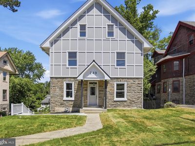 249 Washington Ln