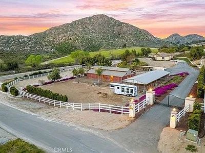 39099 Calle Jojoba