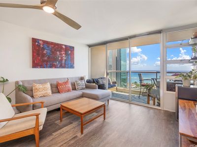 1133 Waimanu St APT 2704