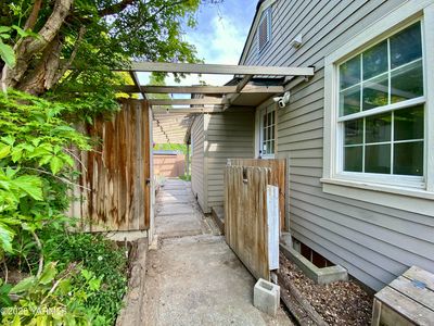 Property at 311 N 4th St, Selah, WA