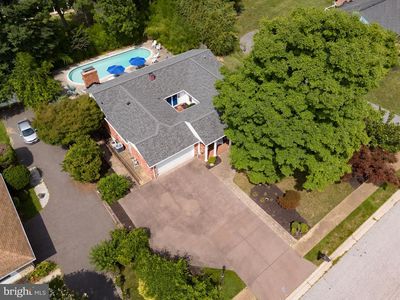 2104 Cedar Circle Dr