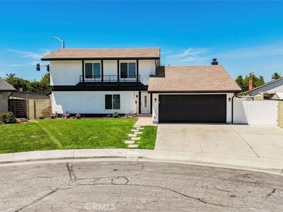 5511 Kern Dr