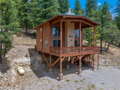 3 Deadwood Dr