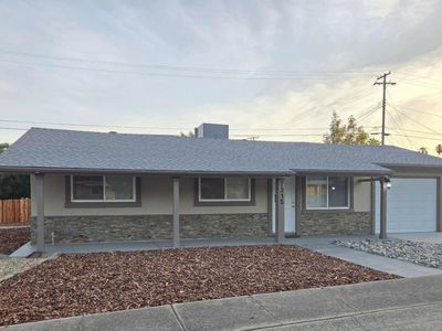 7315 Grand Oaks Blvd
