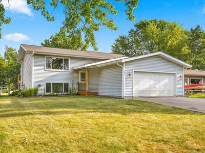 205 W Elm St