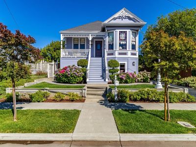 622 - 620 E 2nd Street