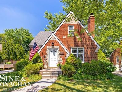 430 Touraine Rd
