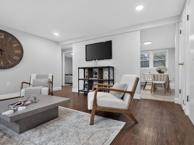 13 Nelson Dr APT 1