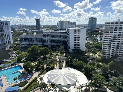 2500 Parkview Dr APT 2018