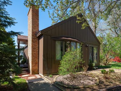 215 Elton Hills Dr NW APT 35