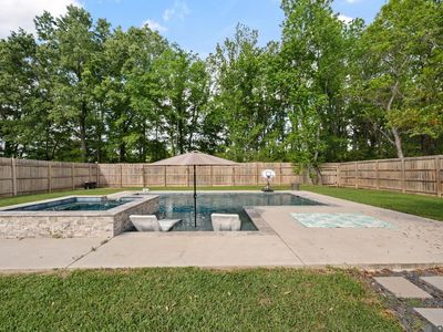 16319 Winding Ridge Ave