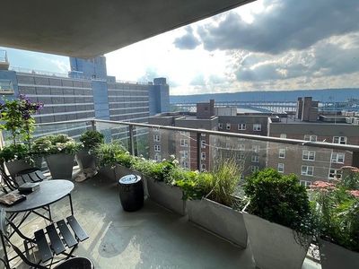 2500 Johnson Ave APT 11J