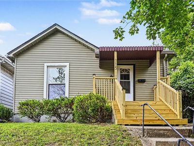 115 Oaklawn Ave