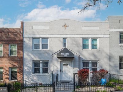 1238 Queen St NE APT 3