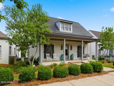 157 N Natchez Dr