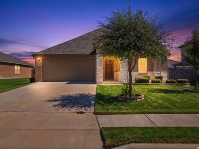 517 Candor Stone