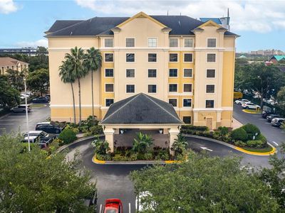 7601 Canada Ave #320