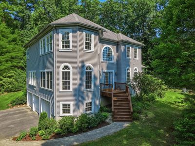 160 E Leverett Rd