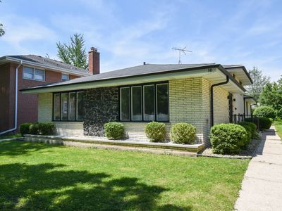 141 S Wesley Ave