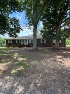 140 Loftis Dr