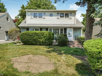 26 Briar Ln