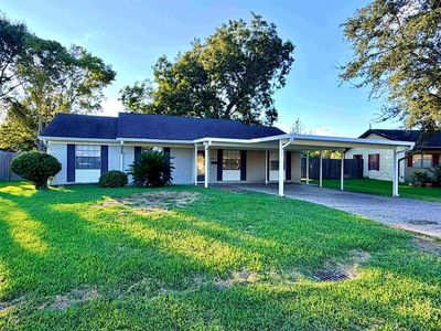 2634 Mazur Dr