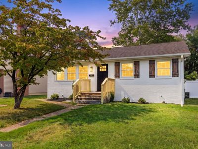 8483 Arbutus Rd