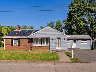 210 Dorman Ave