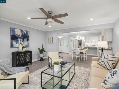 1100 Singingwood Ct APT 8