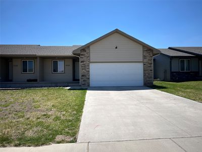 Property at 1918 E Prairie View Dr, Garden City, KS