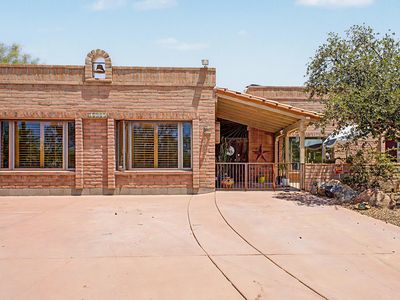 10909 N Sandra Rd
