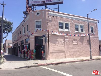 5630 S Broadway