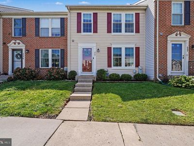 467 Rose Way