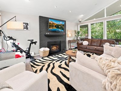 Property at 927 Red Sandstone Rd Unit 14D, Vail, CO
