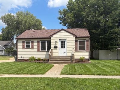 309 W 12th St