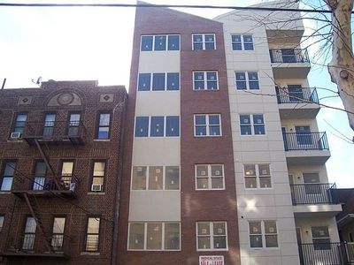 1492 E 12th St APT 2B