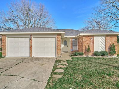 6527 Zapata Dr
