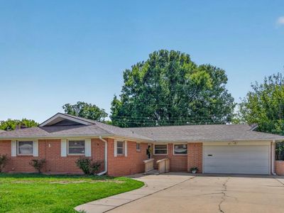213 SE Roselawn Ave