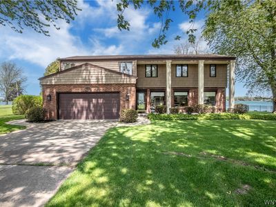 5133 E River Rd