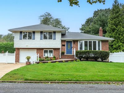 27 Schoenfield Lane