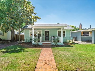 2504 Harrison Ave